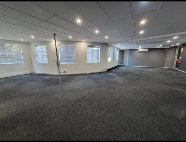 207M² OFFICE TO LET IN RIVONIA